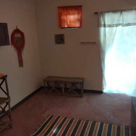 Gaal-Gui, Chez Guillaume Hotel Mboro Екстериор снимка