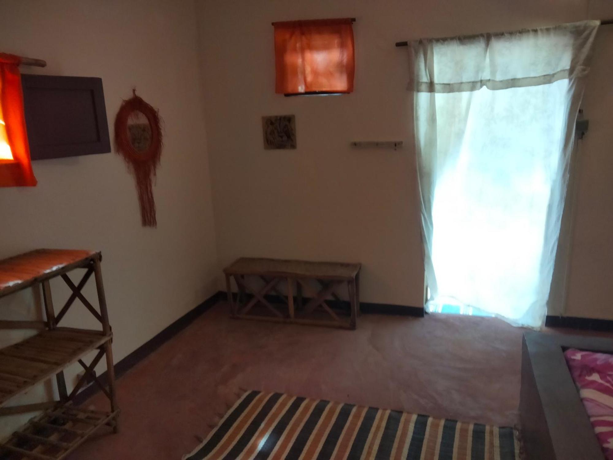 Gaal-Gui, Chez Guillaume Hotel Mboro Екстериор снимка