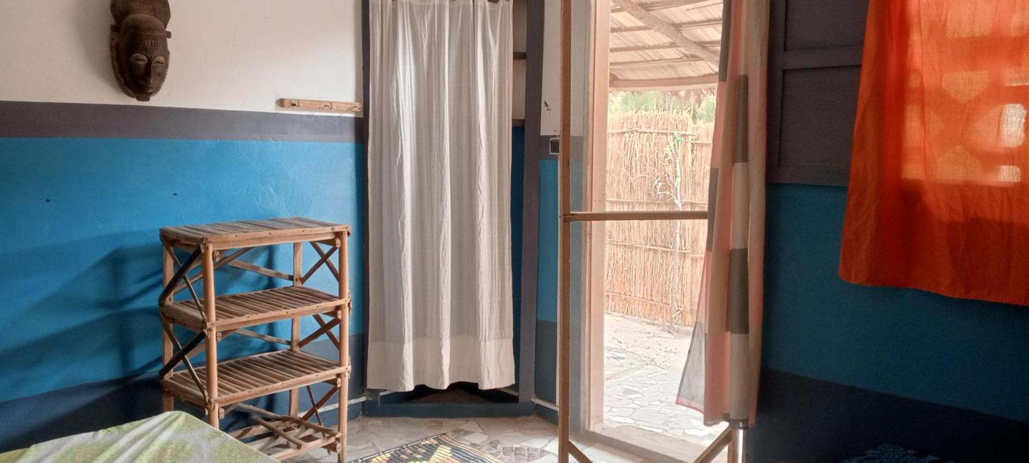 Gaal-Gui, Chez Guillaume Hotel Mboro Екстериор снимка